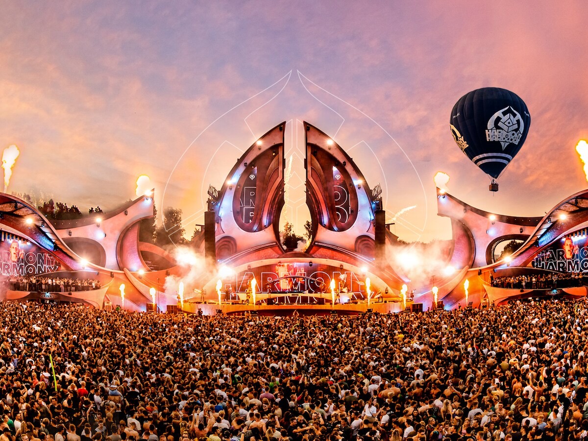 7th sunday / harmony of hardcore mainstage